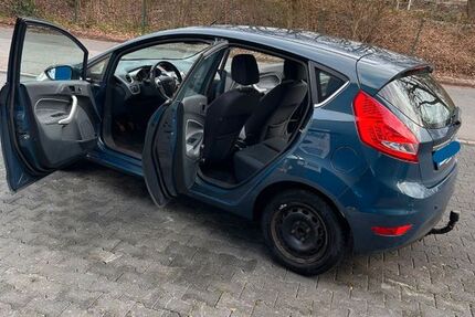 Ford Fiesta 98.000 km 3.800 &euro; Nideggen 52385