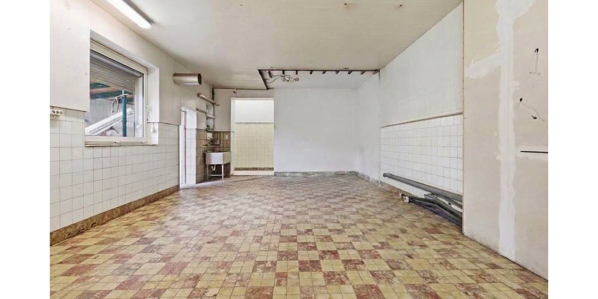 Mehrfamilienhaus, Wohnhaus Bornheim Waldorf - 8 Zimmer, 166 m&sup2;, 295.000&euro; | Angebot:26037146