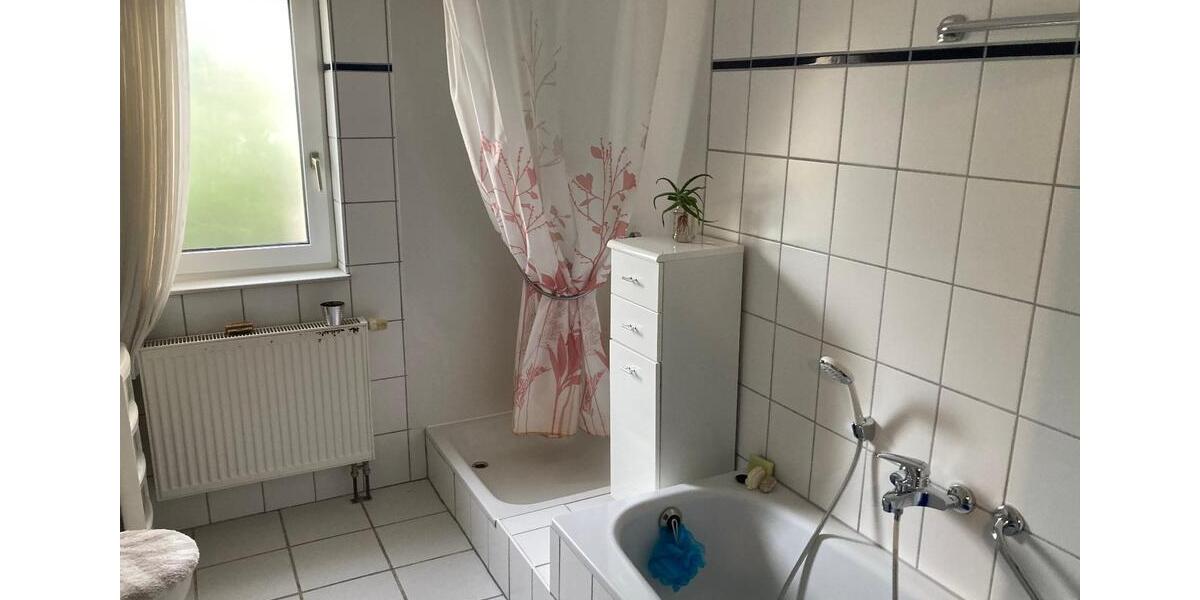 Erdgeschoßwohnung Düren - 4 Zimmer, 92 m&sup2;, 745&euro; | Angebot:25963723