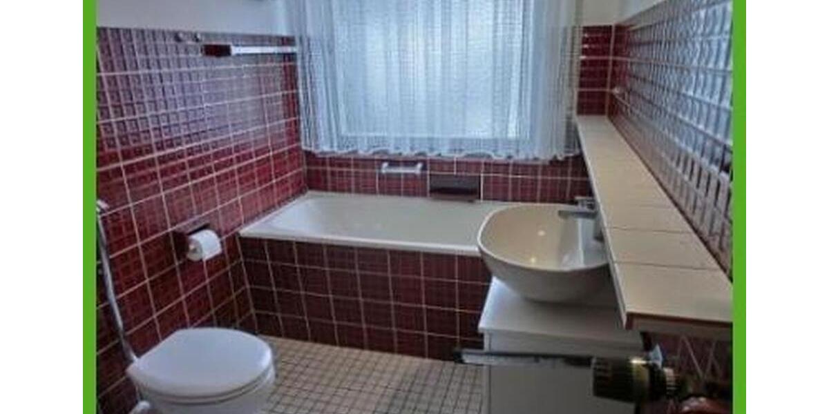 Etagenwohnung Wachtberg - 4 Zimmer, 106 m&sup2;, 1.100&euro; | Angebot:25921774