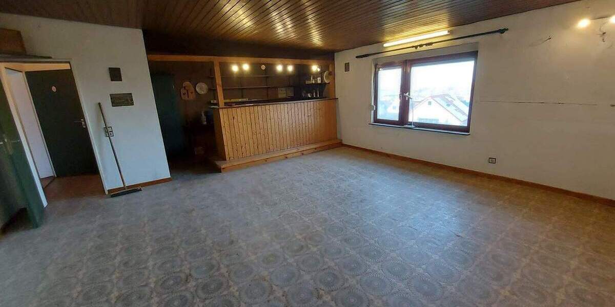 Doppelhaushälfte Bornheim - 7 Zimmer, 162 m&sup2;, 358.000&euro; | Angebot:26107543