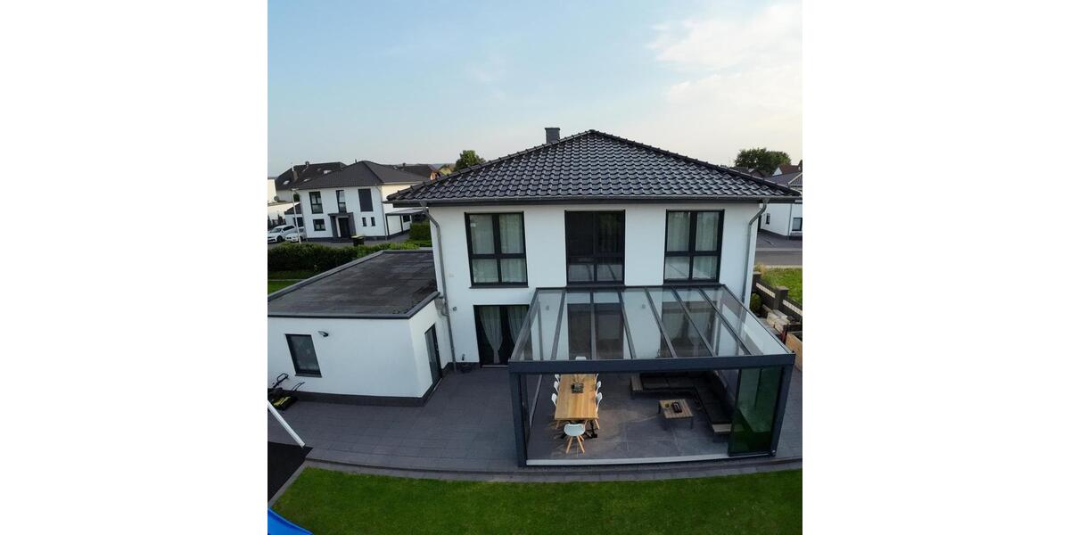 Villa Euskirchen Dom-Esch - 5.5 Zimmer, 200 m&sup2;, 770.000&euro; | Angebot:26957884