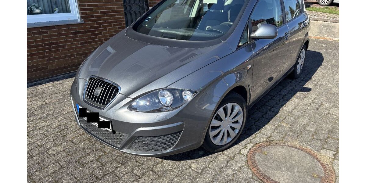 Seat Altea 64.112 km 6.900 &euro; Königswinter 53639