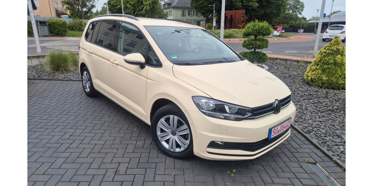 VW Touran 19.870 km 27.999 &euro; Bornheim 53332