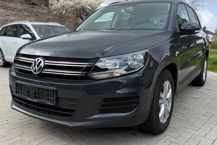 VW Tiguan 48.900 km 12.290 &euro; Bornheim 53332