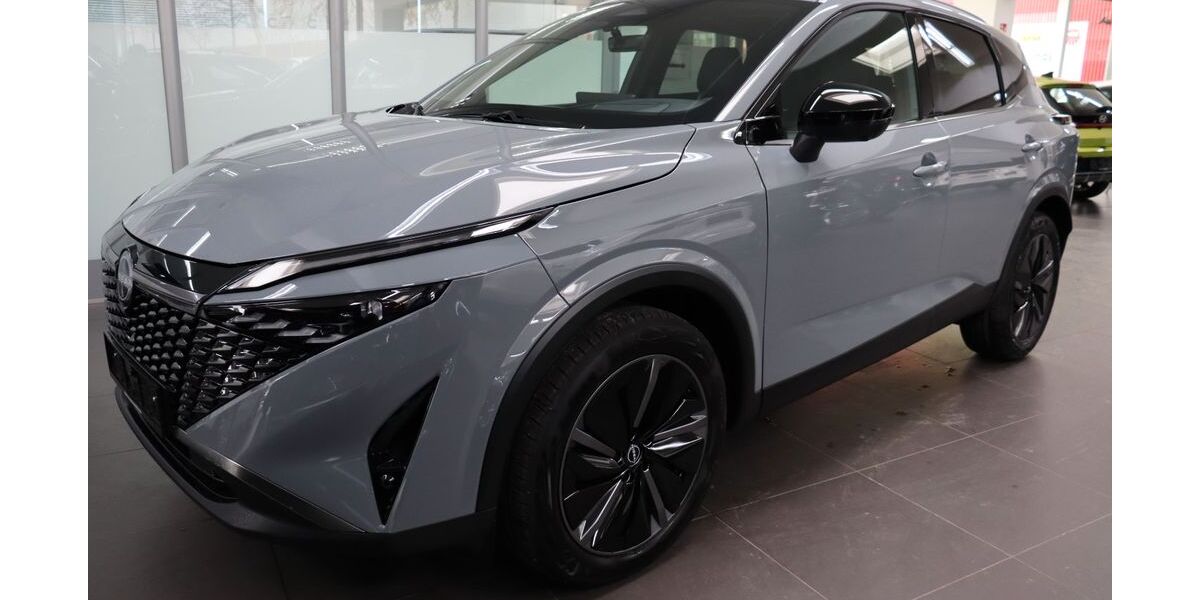Nissan Qashqai 2.382 km 29.900 &euro; Düren 52349