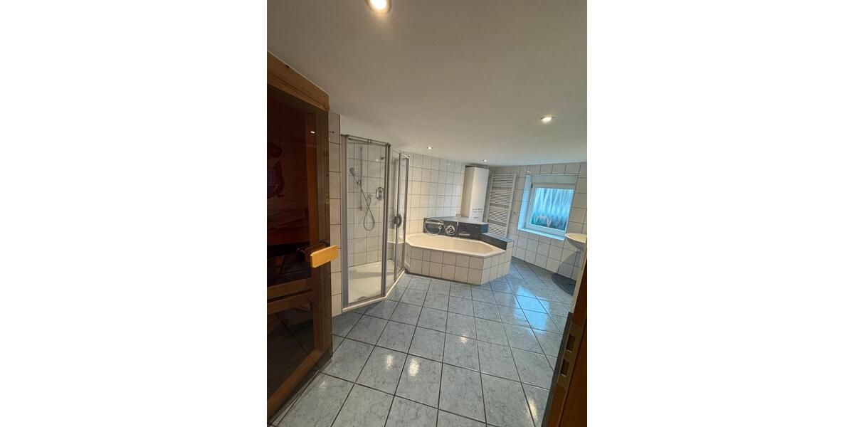 Einfamilienhaus Schleiden - 4 Zimmer, 124 m&sup2;, 1.200&euro; | Angebot:25871383