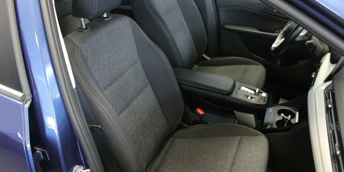 BMW 218 Active Tourer Aut. 89.998 km 21.980 &euro; Euskirchen 53881