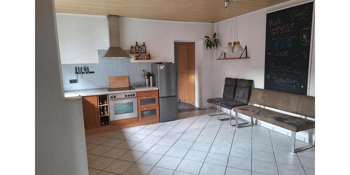 Einfamilienhaus Niederkassel - 5 Zimmer, 126 m&sup2;, 1.500&euro; | Angebot:26006004