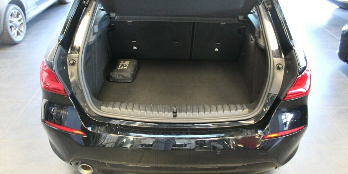 BMW 118 Advantage - LED- Navi - PDC - SHZ - 87.720 km 16.980 &euro; Euskirchen 53881