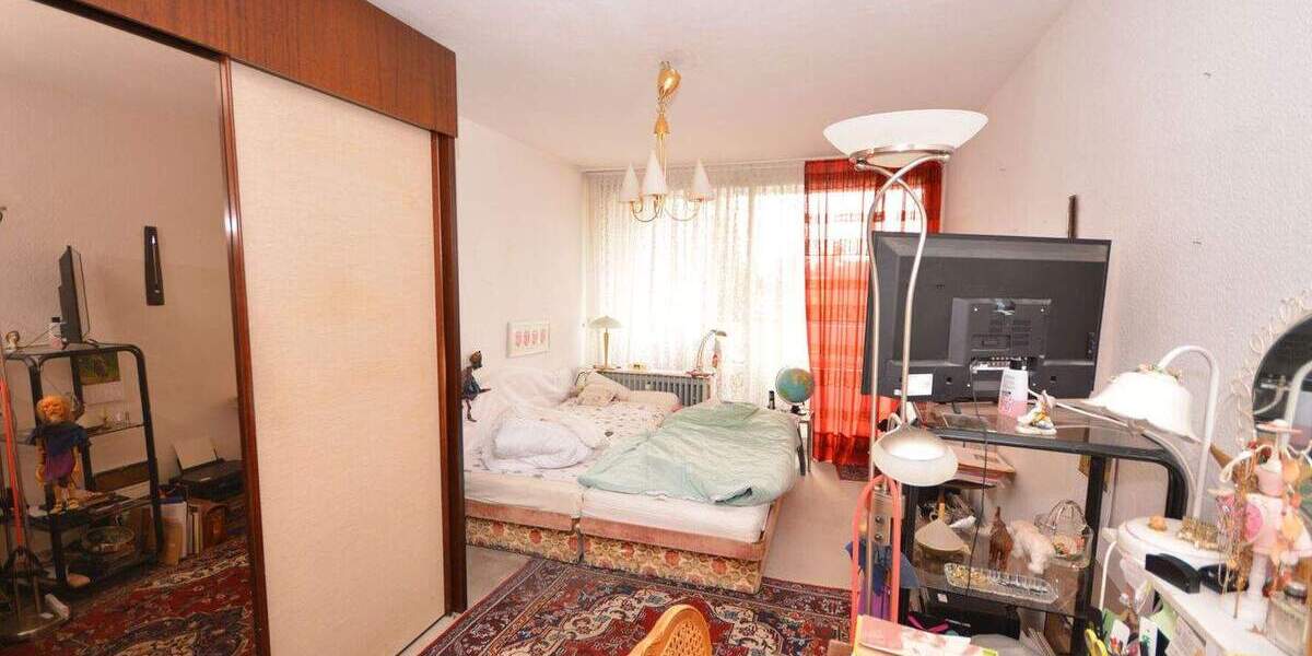 Etagenwohnung Brühl - 3 Zimmer, 100 m&sup2;, 285.000&euro; | Angebot:25748345