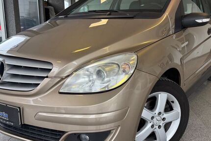Mercedes-Benz B 150 172.691 km 2.799 &euro; Golzheim 52399