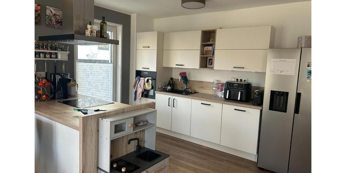 Erdgeschoßwohnung Königswinter - 3 Zimmer, 86 m&sup2;, 1.190&euro; | Angebot:25079981