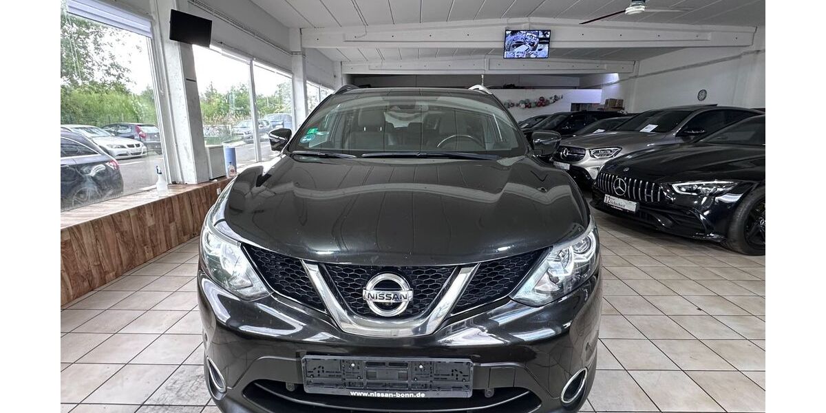 Nissan Qashqai 98.000 km 12.500 &euro; Bonn 53119