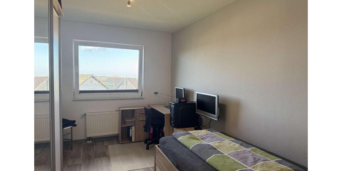 Etagenwohnung Schleiden - 5 Zimmer, 130 m&sup2;, 950&euro; | Angebot:25720418