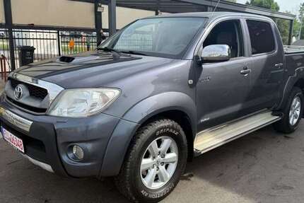 Toyota Hilux 230.000 km 11.299 &euro; Euskirchen 53879