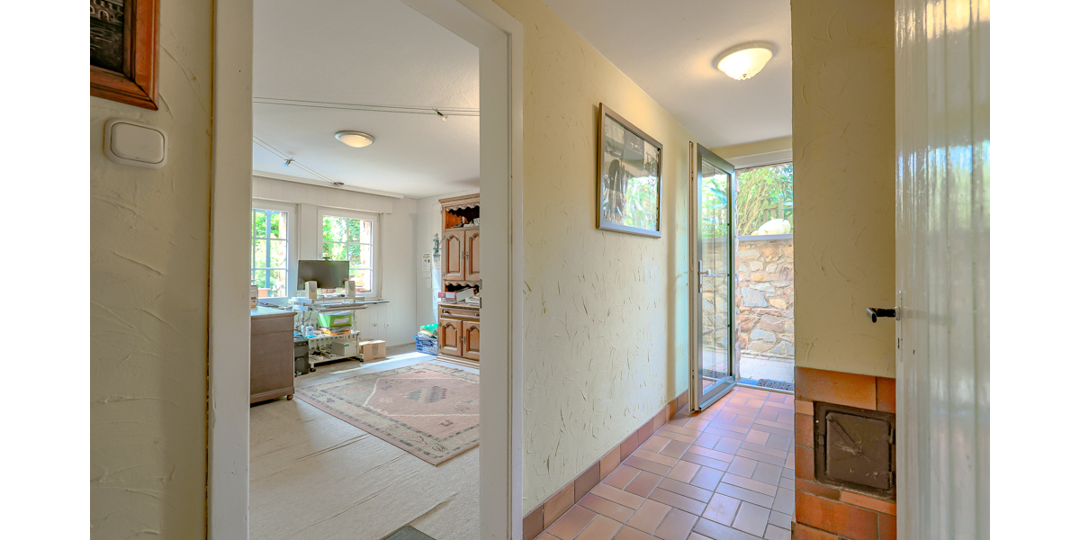 1.100 m² Grundstück, 6-7 Zimmer & Sauna - Einfamilienhaus mit viel Platz in Königswinter - Einfamilienhaus Königswinter | Angebot:23002838