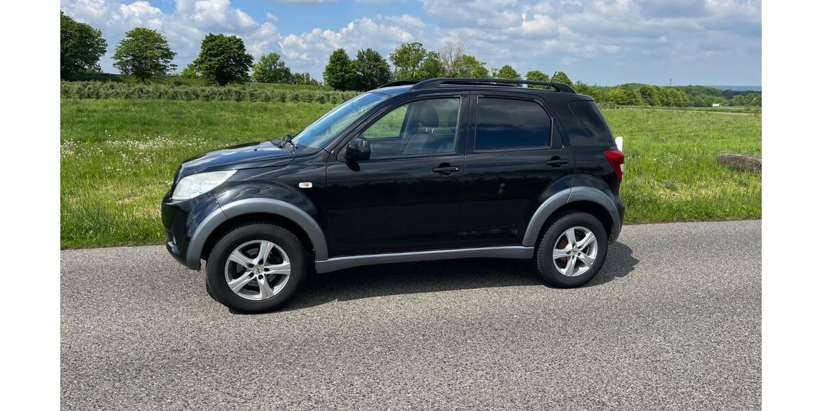 Daihatsu Terios 104.000 km 6.750 &euro; Berg 53505