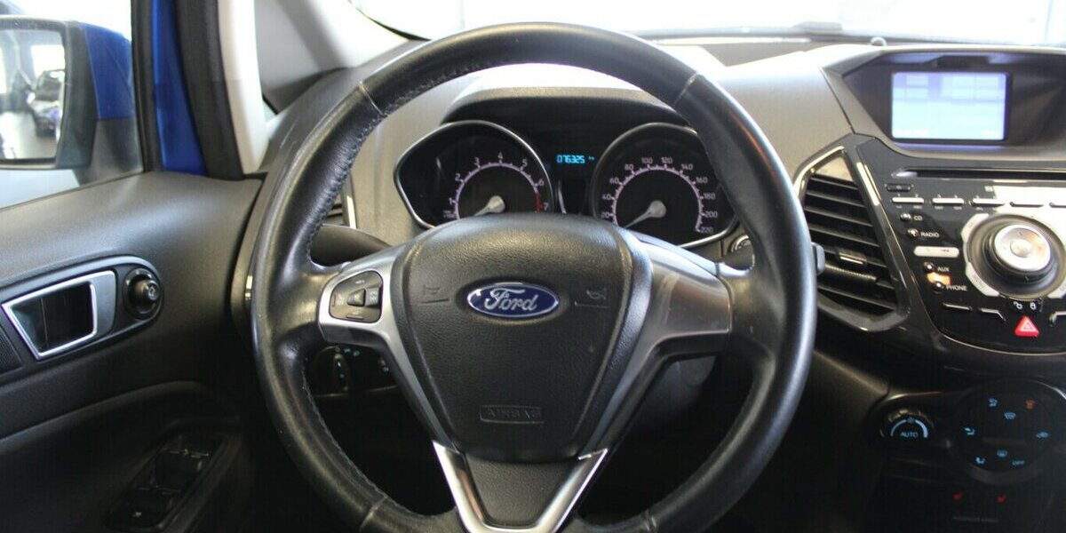 Ford EcoSport 1.5 Ti-VCT Aut. TITANIUM 76.325 km 11.980 &euro; Euskirchen 53881