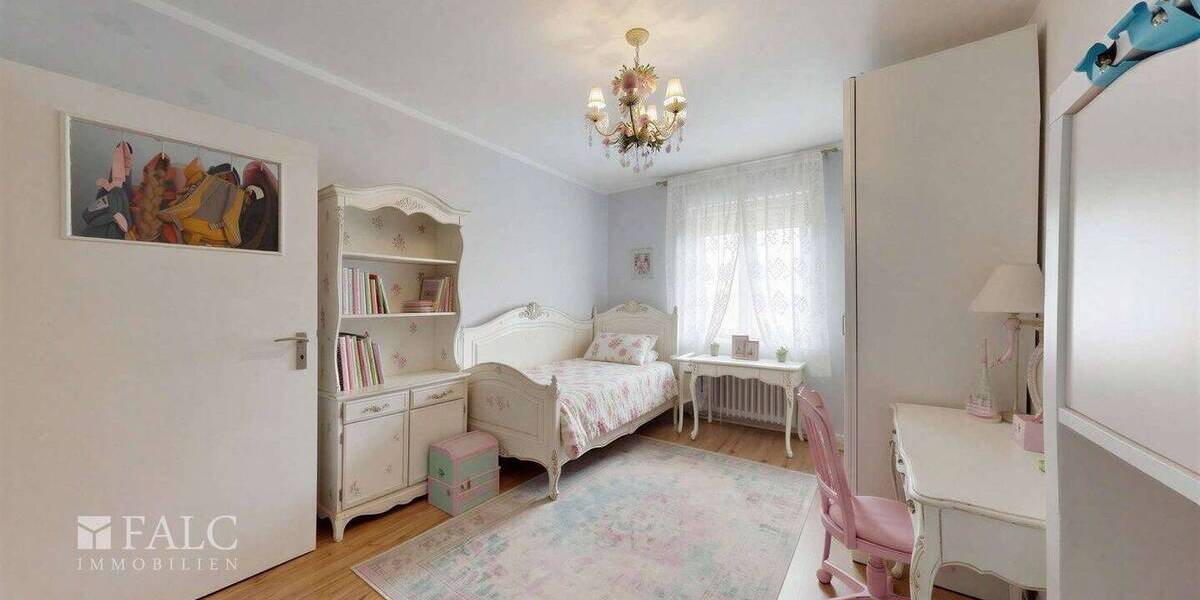 Etagenwohnung Königswinter Niederdollendorf - 5 Zimmer, 100 m&sup2;, 339.000&euro; | Angebot:26596169