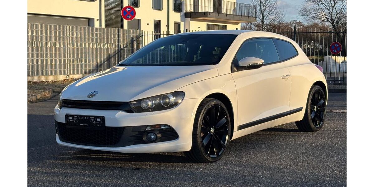 VW Scirocco 96.300 km 7.999 &euro; Kreuzau 52372
