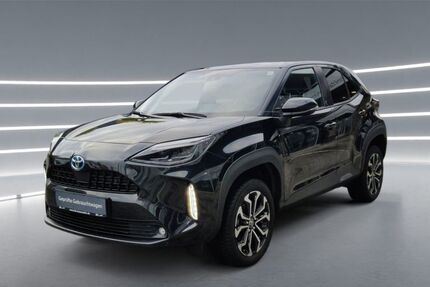 Toyota Yaris Cross 23.805 km 26.990 &euro; Bonn 53119