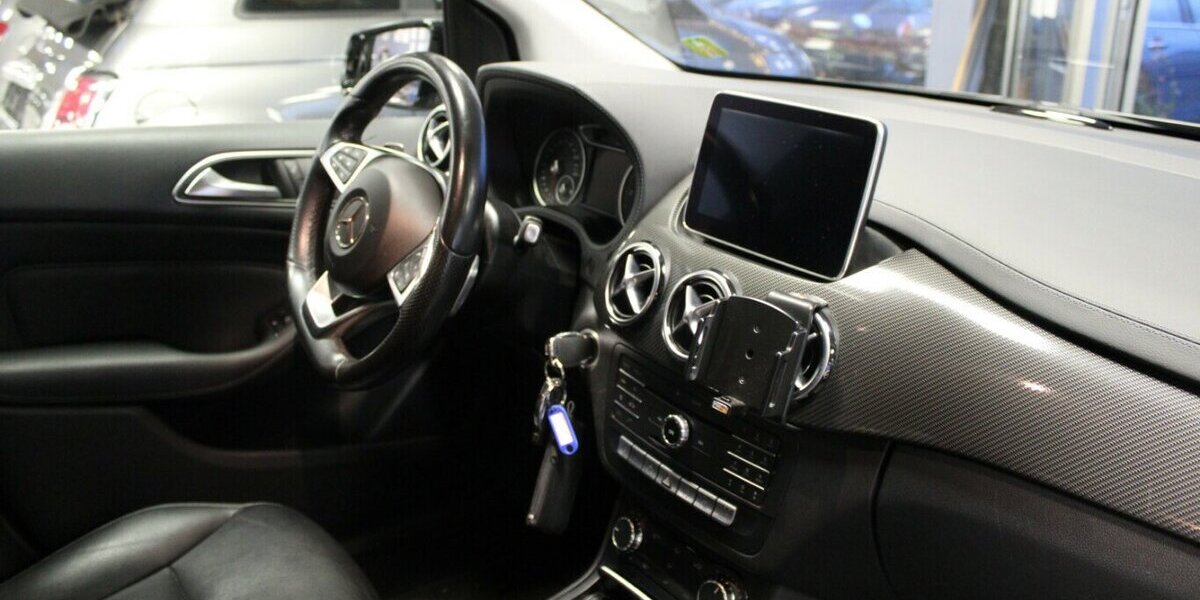 Mercedes-Benz B 180 CDI 7G-DCT AMG Line 124.989 km 13.980 &euro; Euskirchen 53881