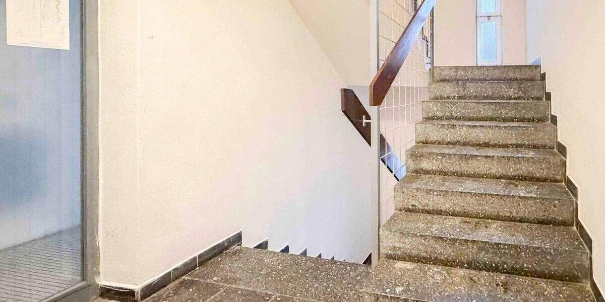 Etagenwohnung Bonn Heiderhof - 2 Zimmer, 62 m&sup2;, 199.000&euro; | Angebot:25705147