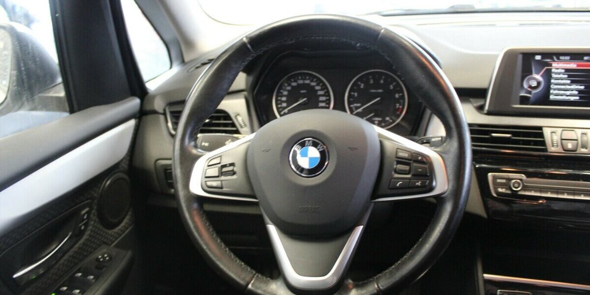 BMW 218 218i Active Tourer Aut. Advantage 78.050 km 13.980 &euro; Euskirchen 53881