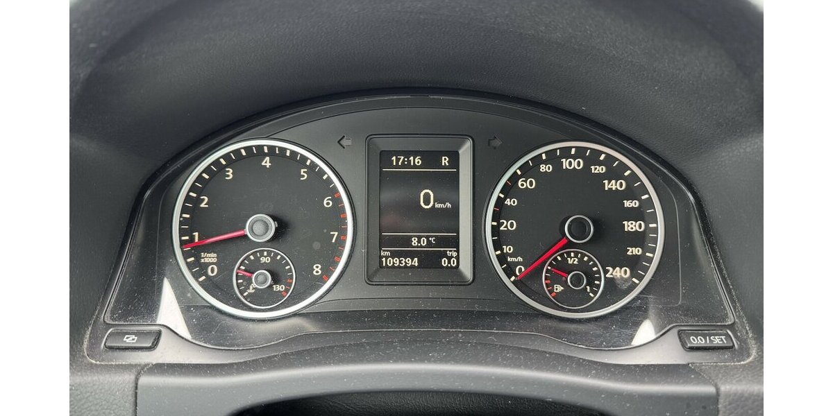 VW Tiguan 2.0TSI DSG 4-Motion Xenon AHK SR+WR 1.Hd 109.500 km 11.400 &euro; Erftstadt 50374