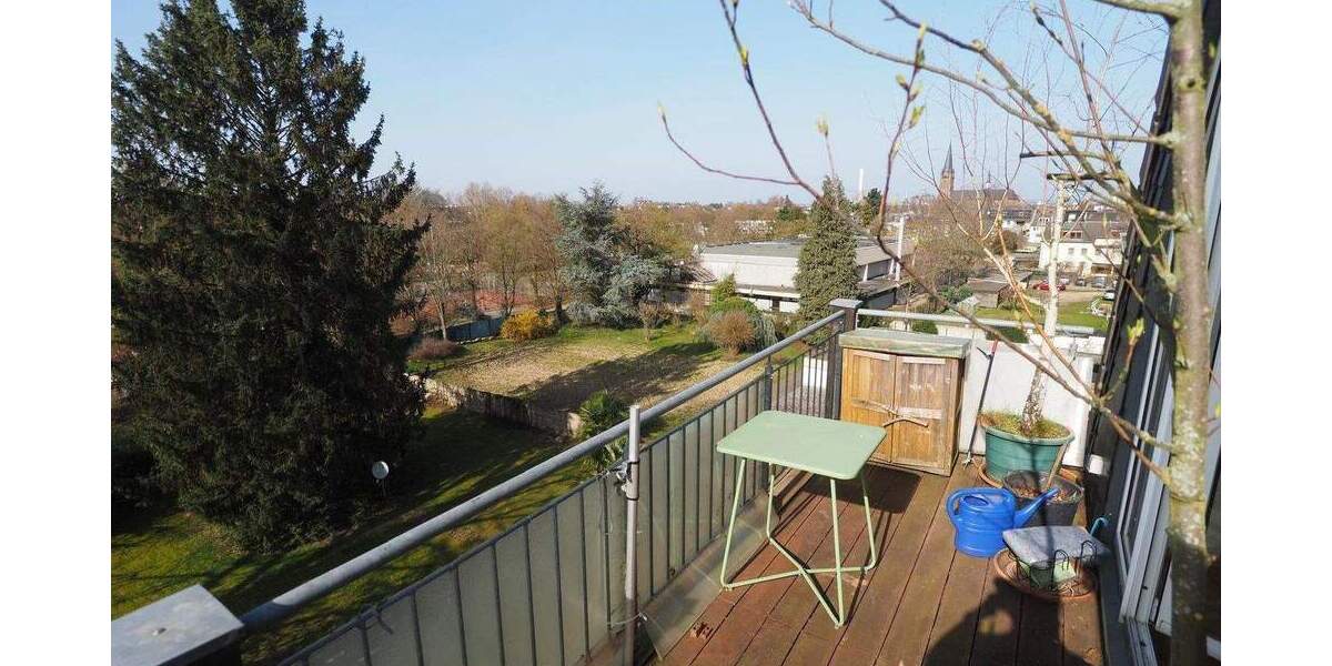 Etagenwohnung Bonn Endenich - 3 Zimmer, 106 m&sup2;, 440.000&euro; | Angebot:25820006