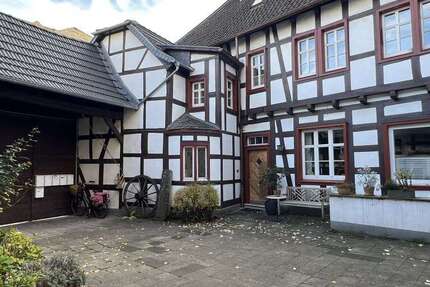 Haus Königswinter - 15 Zimmer, 391 m&sup2;, 870.000&euro; | Angebot:25509051