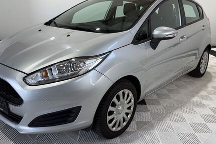Ford Fiesta 205.826 km 3.499 &euro; Bonn - Dottendorf 53129