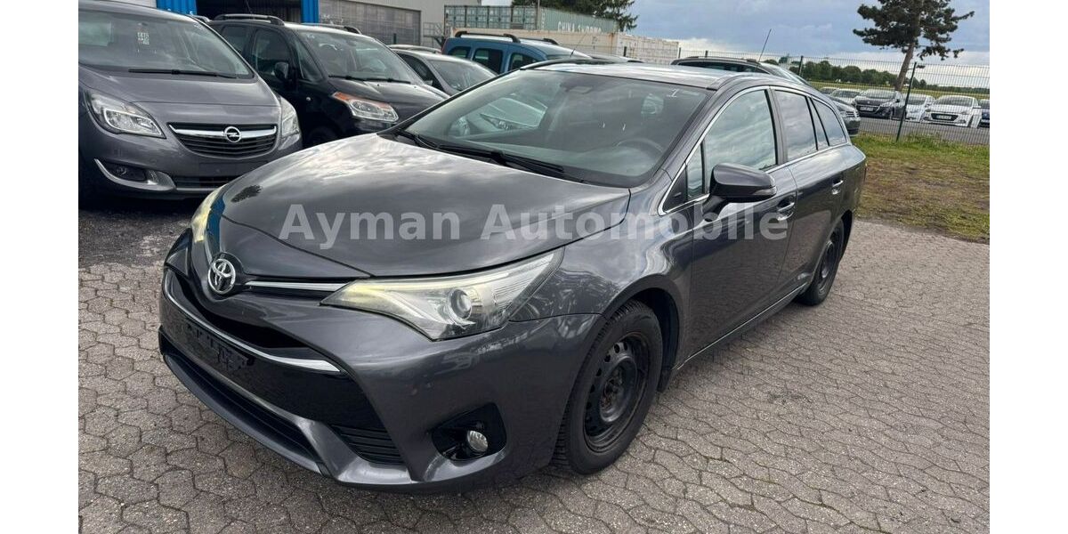 Toyota Avensis 195.500 km 5.999 &euro; Euskirchen 53879