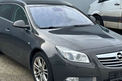 Opel Insignia 153.900 km 9.950 &euro; Bornheim 53332