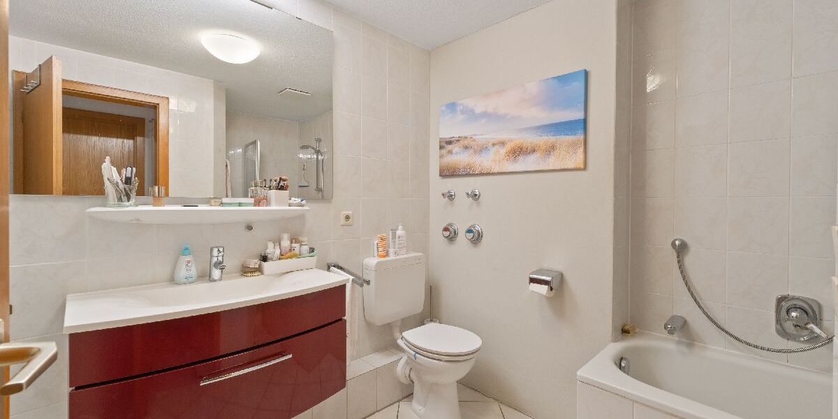 Mit Video: Vermietete Eigentumswohnung mit großzügigem Raumkonzept und traumhafter Sonnenterrasse - Etagenwohnung Bonn Bad Godesberg | Angebot:23246214