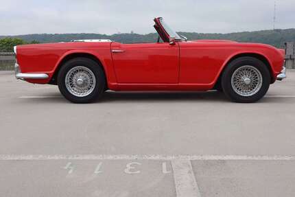 Triumph TR4 36.890 km 24.900 &euro; Königswinter 53639