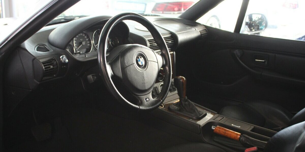 BMW Z3 3,0i Coupe Aut. 106.086 km 23.980 &euro; Euskirchen 53881