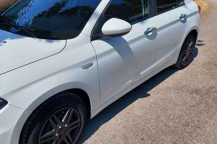 Fiat Tipo 95.472 km 7.500 &euro; Bonn 53119