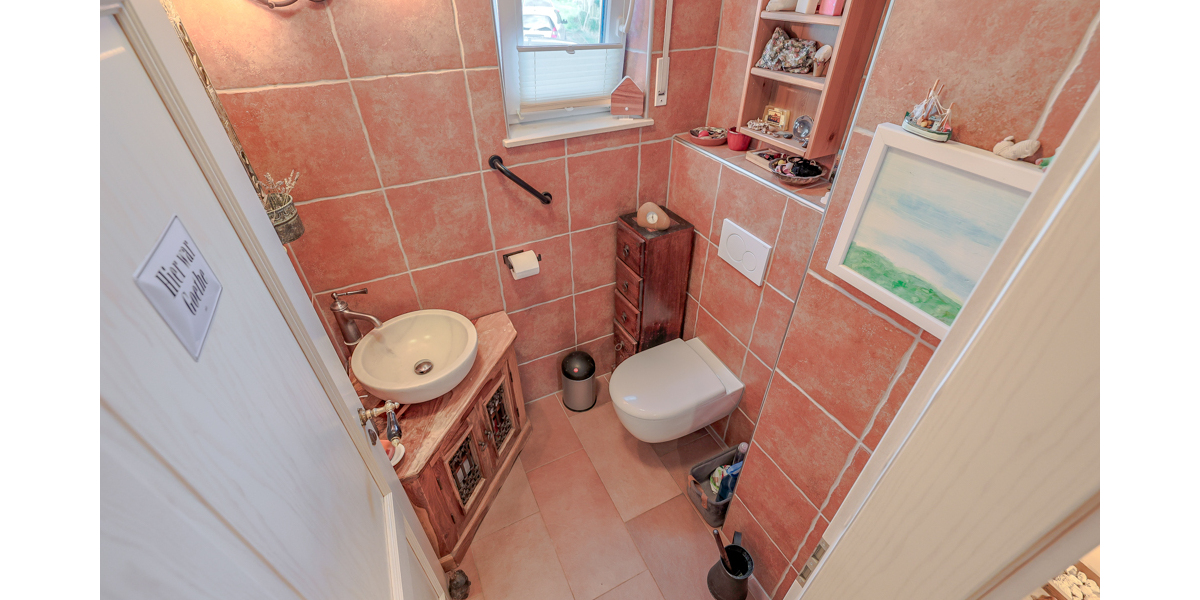 Direkt am Naturschutzgebiet! Modernes Haus mit Einliegerwohnung, Aufzug und vielen Extras! - Einfamilienhaus Königswinter | Angebot:24598297