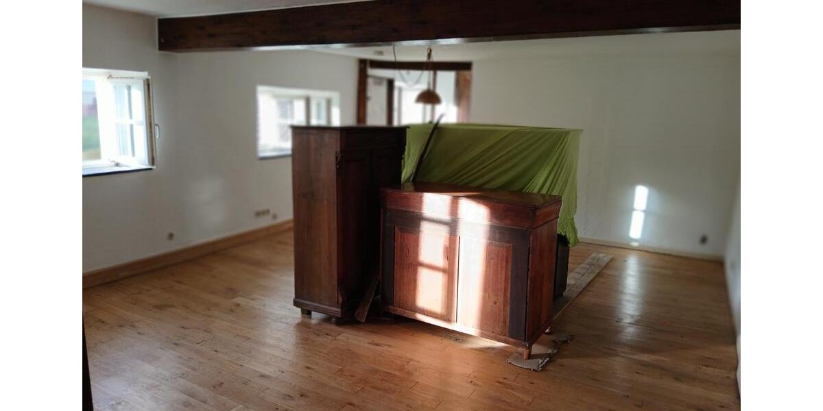 Bauernhaus, Landhaus Antweiler - 5 Zimmer, 130 m&sup2;, 1.200&euro; | Angebot:25715295