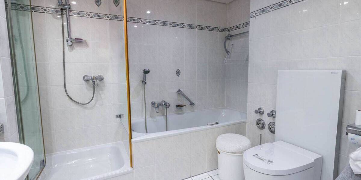 Etagenwohnung Königswinter - 3 Zimmer, 162 m&sup2;, 648.000&euro; | Angebot:26127594