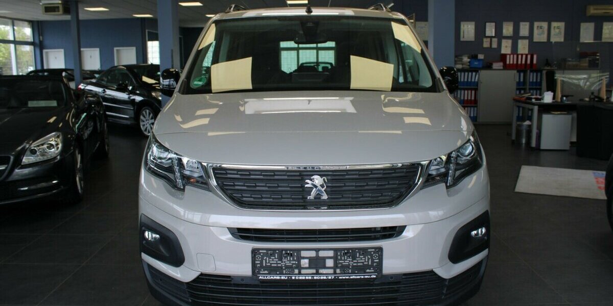 Peugeot Rifter Elektro L1 Allure Pack 12.978 km 21.980 &euro; Euskirchen 53881