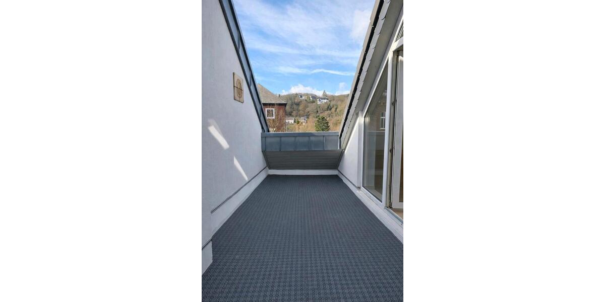 Dachgeschoßwohnung Bad Münstereifel - 2 Zimmer, 81 m&sup2;, 950&euro; | Angebot:24832786