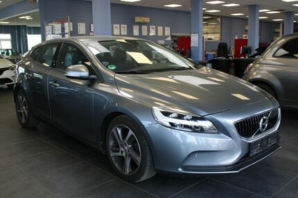 Volvo V40 82.640 km 12.980 &euro; Euskirchen 53881