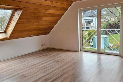 Wohnung Erftstadt - 4 Zimmer, 83 m&sup2;, 800&euro; | Angebot:25959353