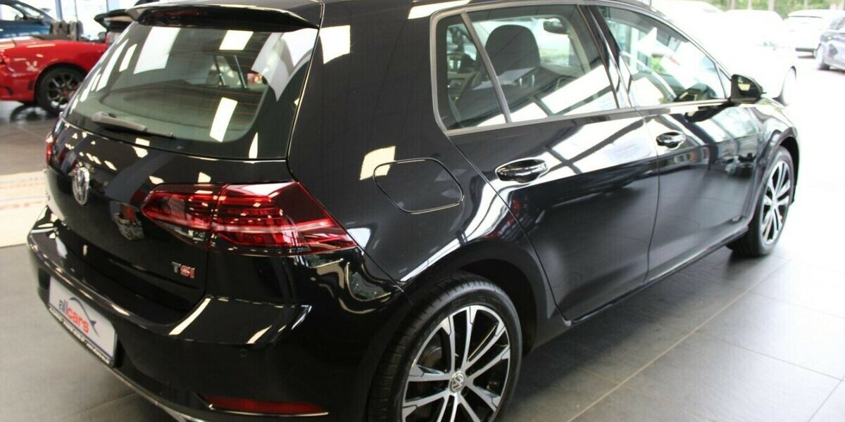 VW Golf 1.5 TSI ACT BMT Highline 83.752 km 15.980 &euro; Euskirchen 53881