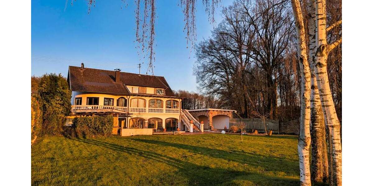 Einfamilienhaus Königswinter - 9 Zimmer, 315 m&sup2;, 990.000&euro; | Angebot:25832473