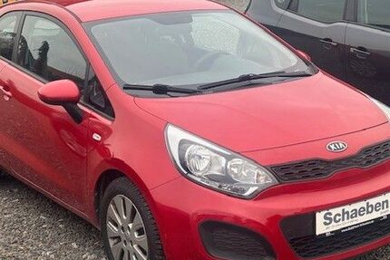 Kia Rio 77.512 km 5.555 &euro; Erftstadt-Konradsheim 50374