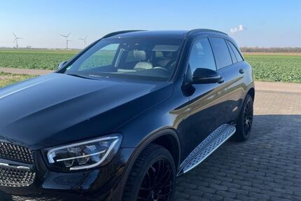 Mercedes-Benz GLC 300 52.000 km 39.900 &euro; Erftstadt 50374